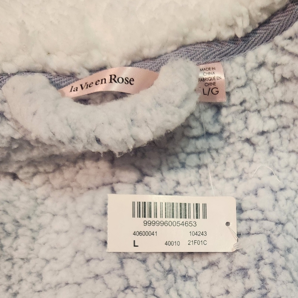 NWT La Vie En Rose White/Grey Fluffy Housecoat Robe - Picture 5 of 5